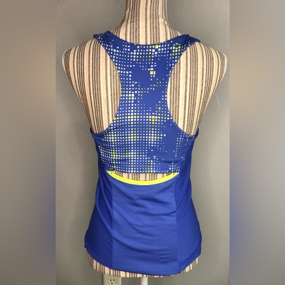 Nike Dri fit printed razor back tank M - Picture 3 of 9